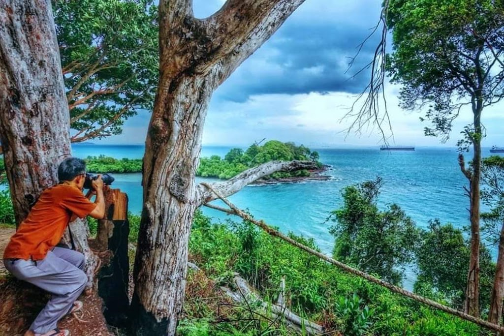 Tangga Seribu Batam: Pesona Alam Tersembunyi di Kepulauan Riau