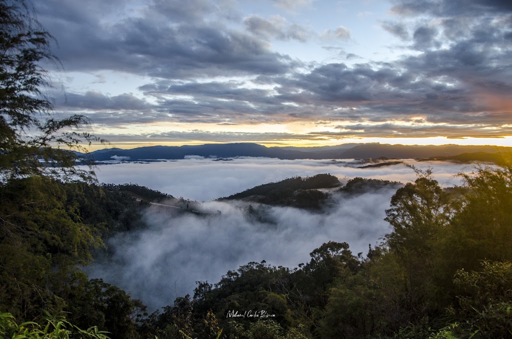 Jelajahi Gunung Petik Bintang Maybrat: Pesona Alam Papua Barat