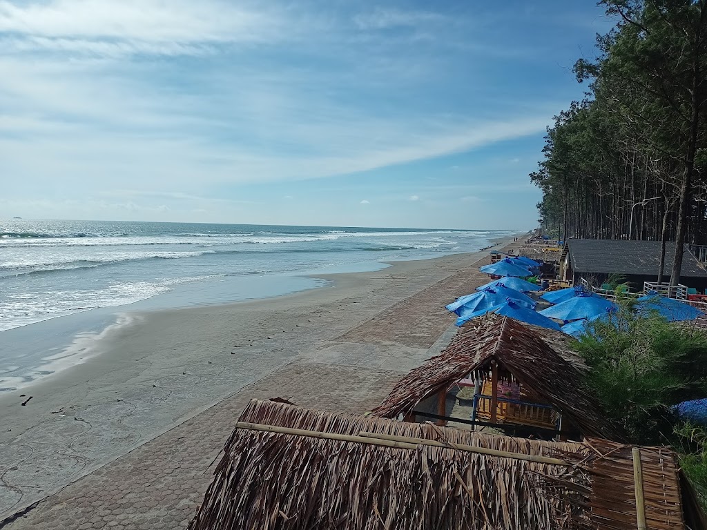 Pesona Pantai Pasir Putih Bengkulu: Pasir Halus dan Biru Memikat