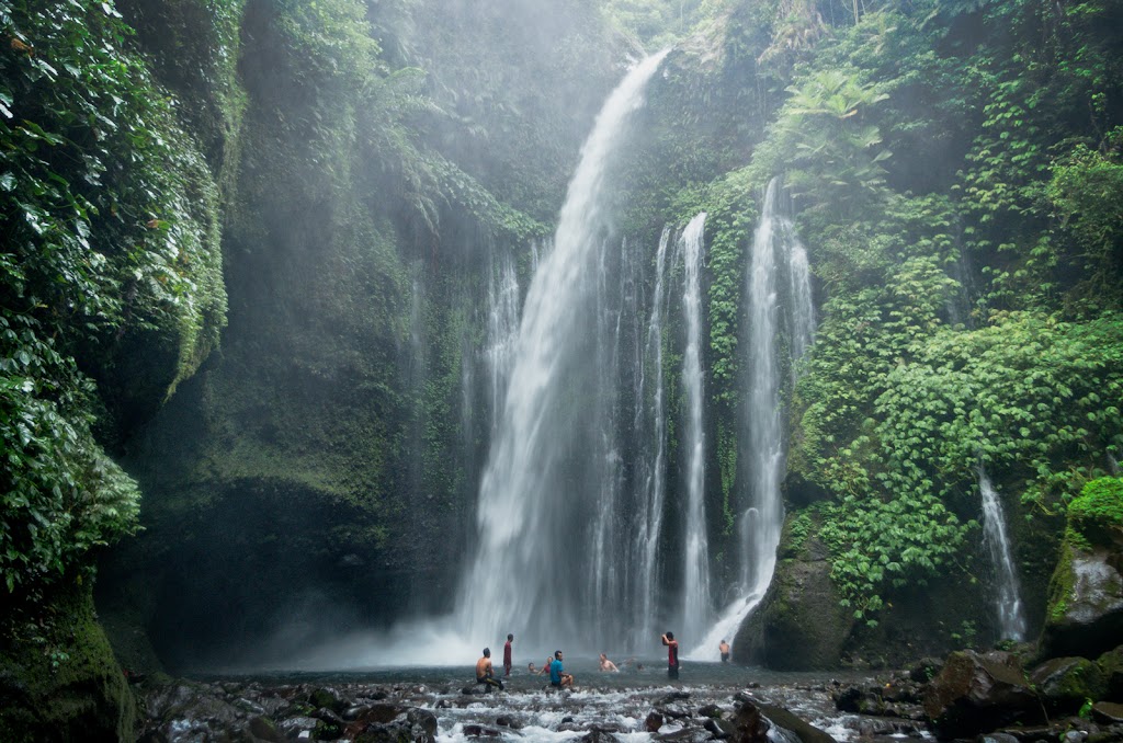 Air Terjun Sendang Gile: Pesona Alam Lombok Utara yang Mempesona Air Terjun Sendang Gile: Pesona Alam Lombok Utara yang Mempesona