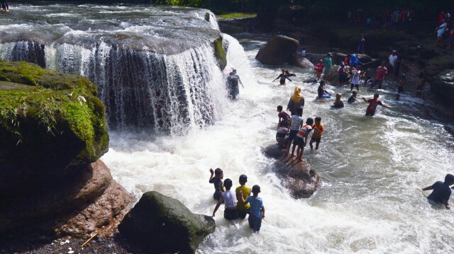Grojogan Limo: Pesona Air Terjun di Pasuruan, Jawa Timur Grojogan Limo: Pesona Air Terjun di Pasuruan, Jawa Timur