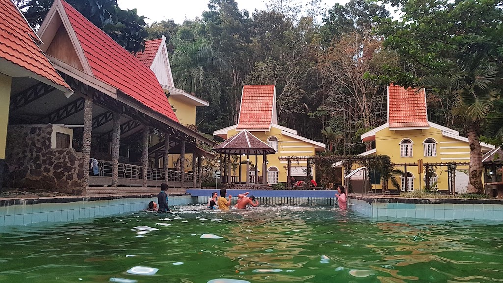Air Panas Tanuhi: Surga Tersembunyi di Loksado, Kalimantan Selatan