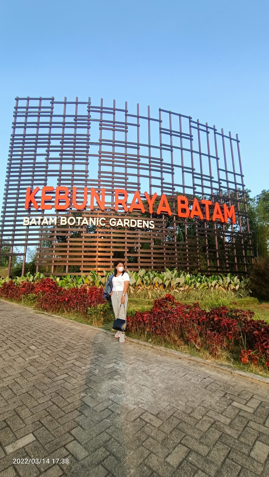 Menjelajah Kebun Raya Batam: Oase Hijau di Kota Industri