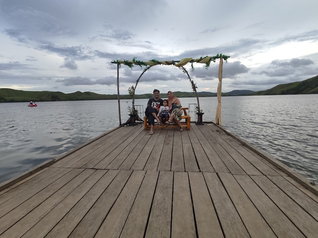 Menjelajahi Tanjung Cinta Doyo Lama: Pesona Tersembunyi di Papua