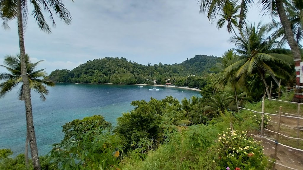 Pesona Pantai Hukurila: Surga Tersembunyi di Maluku Pesona Pantai Hukurila: Surga Tersembunyi di Maluku