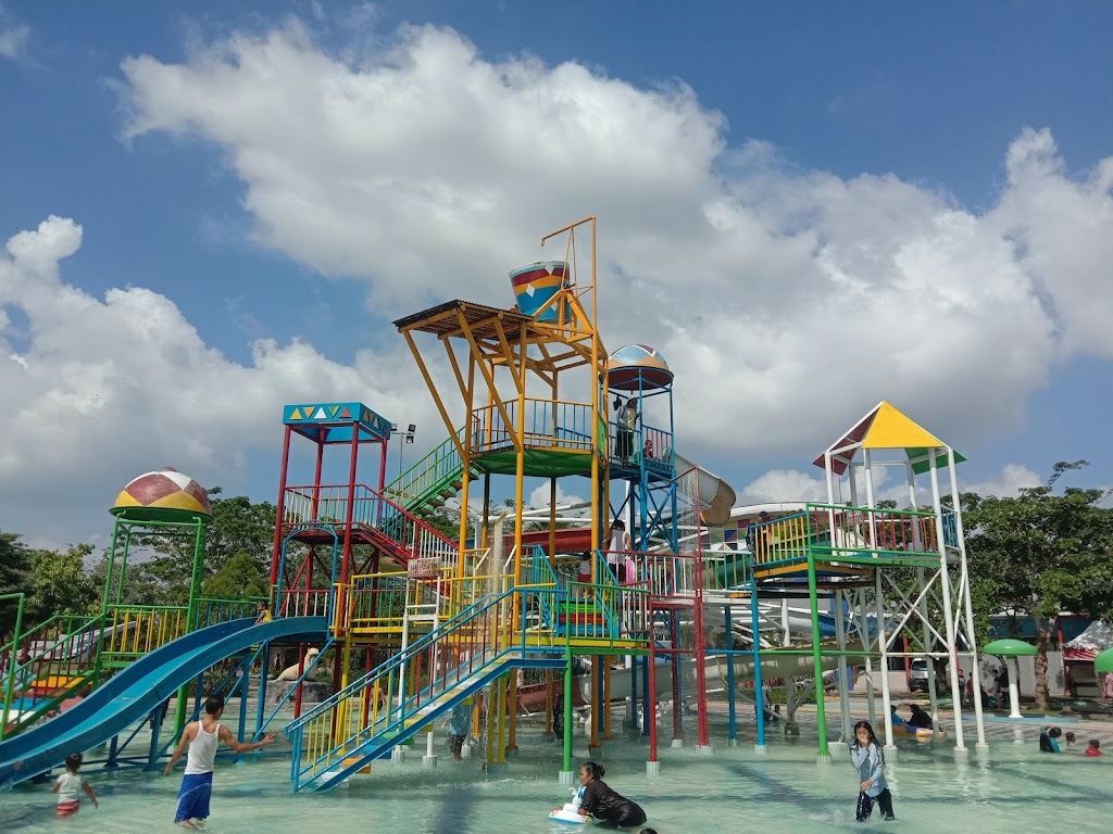 Boombara Waterpark Pekanbaru: Petualangan Air yang Menyegarkan di Riau Boombara Waterpark Pekanbaru: Petualangan Air yang Menyegarkan di Riau