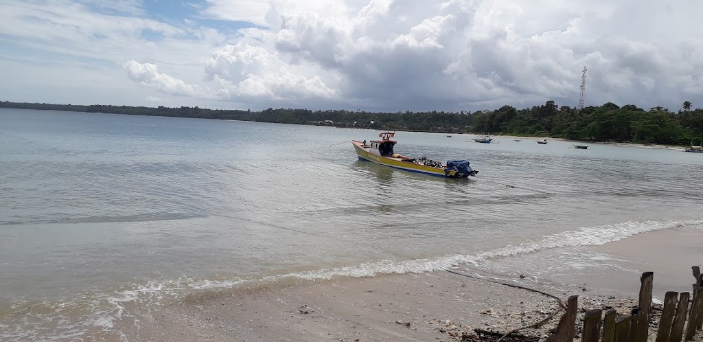 Pediwang Beach: Pesona Pantai Tersembunyi di Halmahera Utara