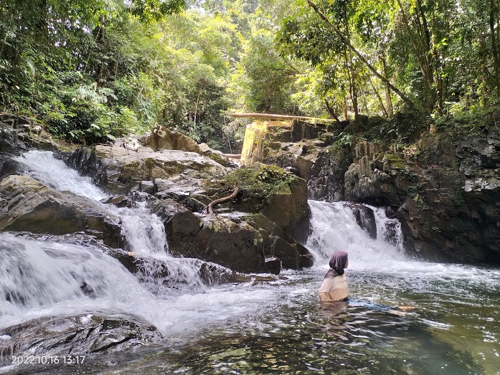 Air Terjun Sekelibon: Pesona Tersembunyi di Kalimantan Utara