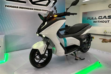 5 Alasan Harga Sepeda Motor Listrik Yamaha Mulai 20 Jutaan Bikin Ngiler! 5 Alasan Harga Sepeda Motor Listrik Yamaha Mulai 20 Jutaan Bikin Ngiler!