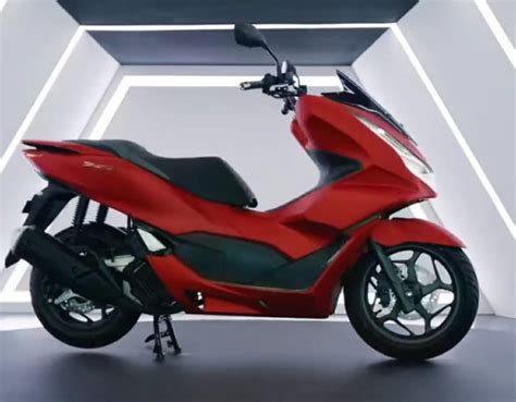 7 Alasan Honda PCX Electric Bakal Bikin Kamu Lupa Motor Bensin! 7 Alasan Honda PCX Electric Bakal Bikin Kamu Lupa Motor Bensin!
