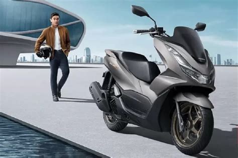 7 Alasan Honda PCX Electric Bakal Bikin Kamu Lupa Motor Bensin! 7 Alasan Honda PCX Electric Bakal Bikin Kamu Lupa Motor Bensin!