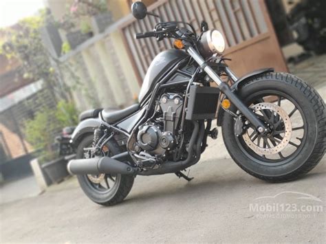 7 Alasan Menggiurkan Kenapa Honda Rebel 250 Bekas (Tahun 2020-2023) Layak Diburu! 7 Alasan Menggiurkan Kenapa Honda Rebel 250 Bekas (Tahun 2020-2023) Layak Diburu!