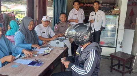 7 Cara Bayar Pajak STNK Motor Anti Ribet, Nomor 5 Bikin Ketagihan! 7 Cara Bayar Pajak STNK Motor Anti Ribet, Nomor 5 Bikin Ketagihan!