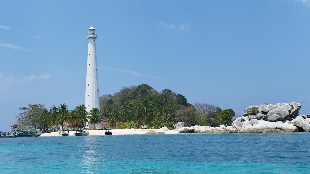 Pulau Kepayang: Surga Tersembunyi di Belitung Pulau Kepayang: Surga Tersembunyi di Belitung