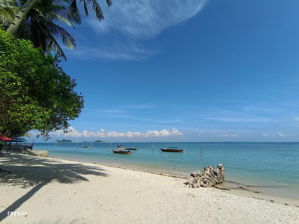 Pesona Pantai Nongsa, Batam: Surga Tersembunyi di Kepulauan Riau