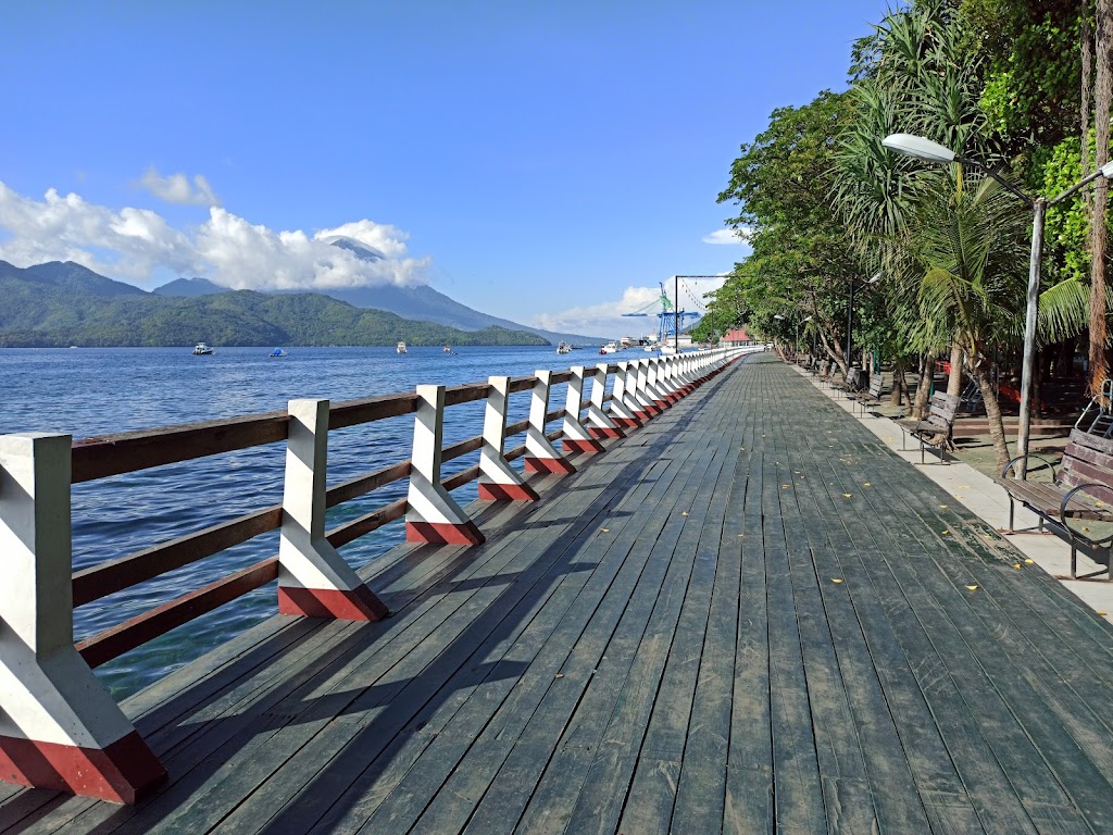 Taman Nukila Ternate: Oase Keindahan di Maluku Utara