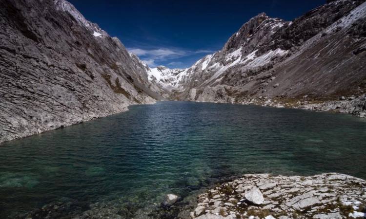 Pesona Danau Idenberg di Papua: Surga Tersembunyi di Tanah Papua