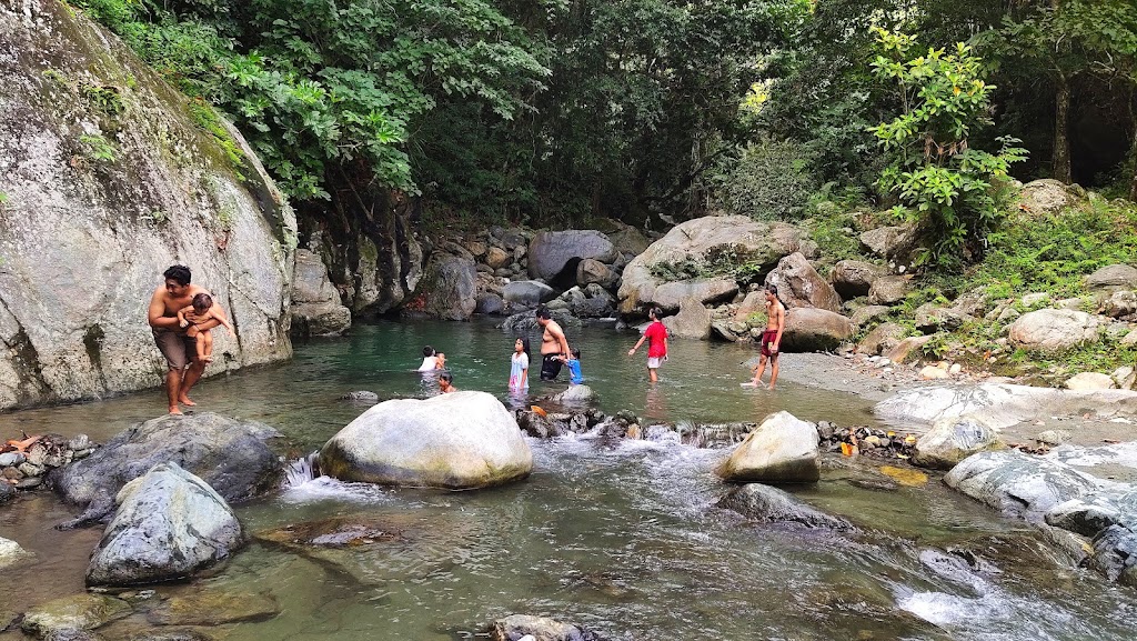 Jelajahi Kali Suembak: Pesona Alam Tersembunyi di Papua