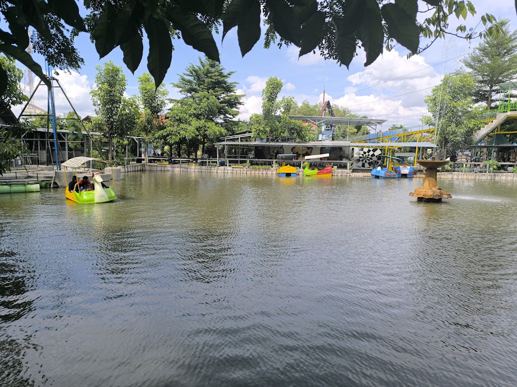 Agrowisata Sambimadu: Petualangan Edukasi di Sidoarjo