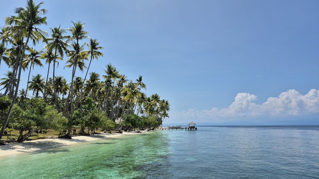Pantai Poganda: Surga Tersembunyi di Kepulauan Banggai