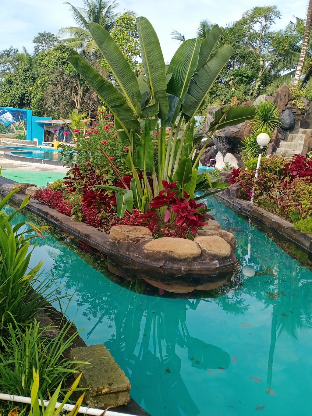 Telaga Puri Indah (Terindah): Surga Tersembunyi di Konawe, Sulawesi Tenggara