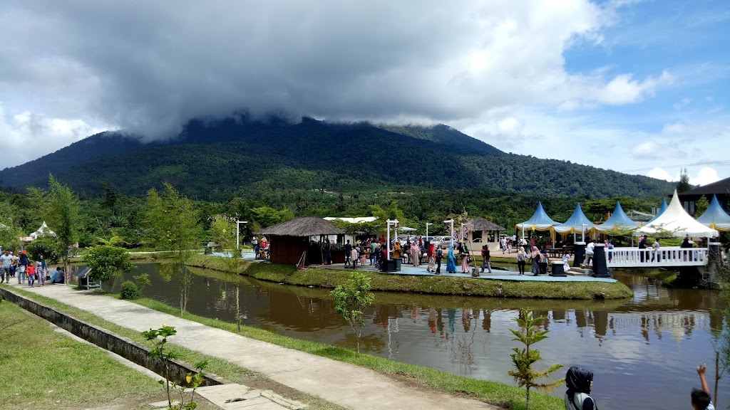 Pesona Aek Sabaon: Air Terjun Tersembunyi di Tapanuli Selatan Pesona Aek Sabaon: Air Terjun Tersembunyi di Tapanuli Selatan