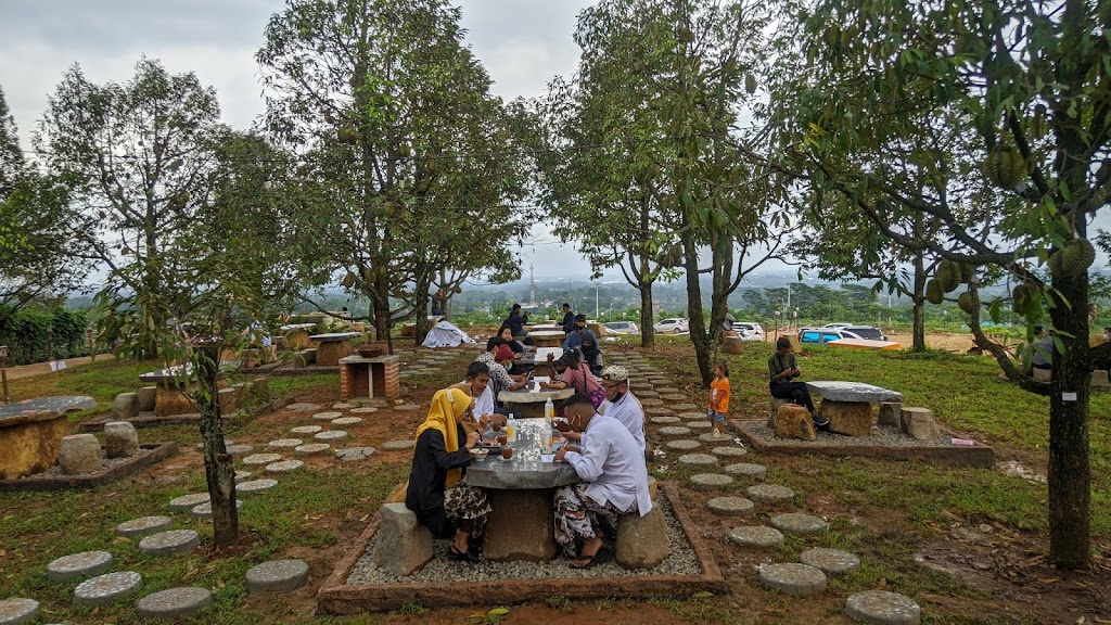 Agrowisata Kebun Keluarga: Petualangan Menyenangkan di Banyuasin Agrowisata Kebun Keluarga: Petualangan Menyenangkan di Banyuasin